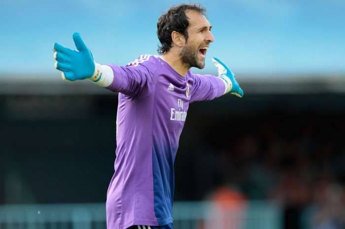 Diego Lopez Pindah ke Milan