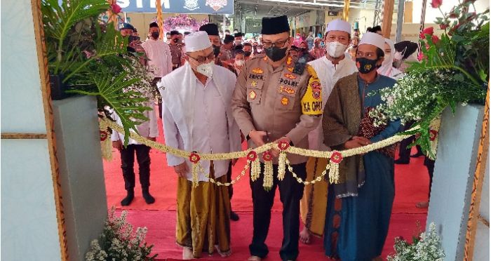 Kapolres Pasuruan Launching TPQ Darussalam dan TPTP Kapolres Pasuruan Launching TPQ Darussalam dan TPTP