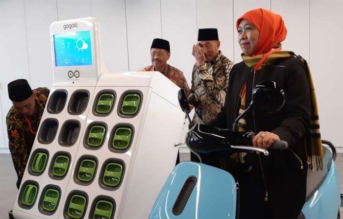 Khofifah Jajaki Produksi Motor Pintar Gogoro Taiwan untuk Diterapkan di Jawa Timur