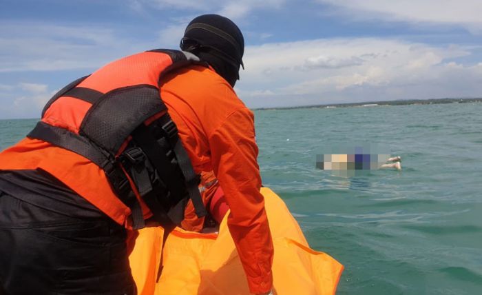 Mayat Bercelana Pendek Ditemukan Terapung di Laut Jawa Tuban