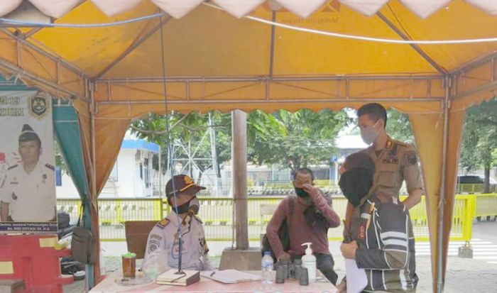 Terlantar Akibat Tak Bisa Jualan, Warga dari Sumatra ini Minta Dipulangkan Terlantar Akibat Tak Bisa Jualan, Warga dari Sumatra ini Minta Dipulangkan