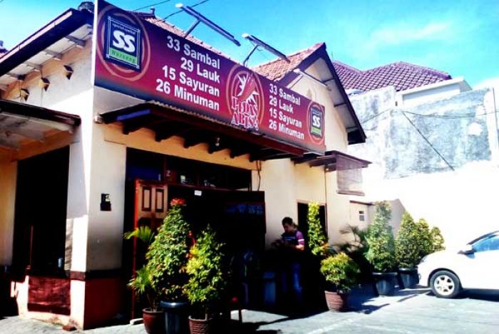 Waroeng SS Surabaya, Alternatif bagi Penyuka Gebres-gebres karena Sambel Waroeng SS Surabaya, Alternatif bagi Penyuka Gebres-gebres karena Sambel