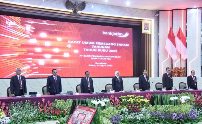 RUPS Bank Jatim, Gubernur Khofifah Dorong Peningkatan Performa Lewat Transformasi 5 Pilar