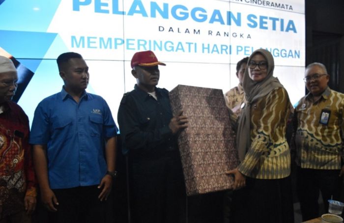 Perumda Tirta Kanjuruhan Berikan Apresiasi untuk Pelanggan Setia Perumda Tirta Kanjuruhan Berikan Apresiasi untuk Pelanggan Setia
