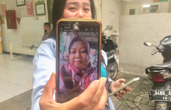 Identitas Mayat Wanita Tanpa Busana di Sungai Jagir Terungkap, Keluarga Korban Tolak Autopsi Identitas Mayat Wanita Tanpa Busana di Sungai Jagir Terungkap, Keluarga Korban Tolak Autopsi