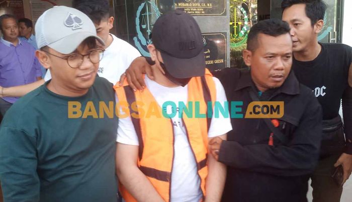 Korupsi Rp2,3 Miliar, Mantan Kepala Cabang Pegadaian Legundi Gresik Dijebloskan Penjara Korupsi Rp2,3 Miliar, Mantan Kepala Cabang Pegadaian Legundi Gresik Dijebloskan Penjara