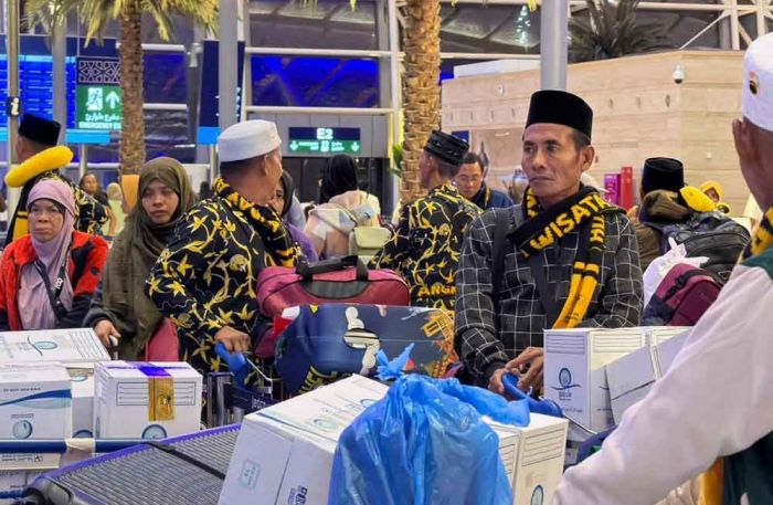 Kemenhaj Kawal Pemulangan Jamaah Umrah yang Tertahan di Arab Saudi Dampak Perang Timur Tengah