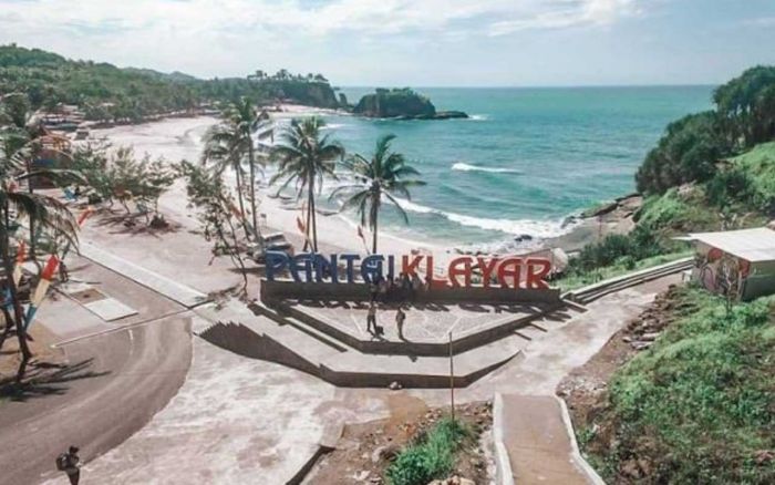 BMKG 24 Desember 2023: Pacitan Cerah Berawan BMKG 24 Desember 2023: Pacitan Cerah Berawan
