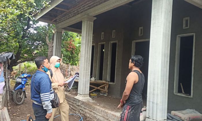 Maksimalkan Pengerjaan, Penerima Bantuan RTLH di Pasuruan Gandeng Toko Bangunan Maksimalkan Pengerjaan, Penerima Bantuan RTLH di Pasuruan Gandeng Toko Bangunan