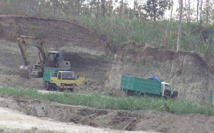 Rusak Lingkungan, Galian C Ilegal Leluasa Beroperasi di Ngawi Rusak Lingkungan, Galian C Ilegal Leluasa Beroperasi di Ngawi