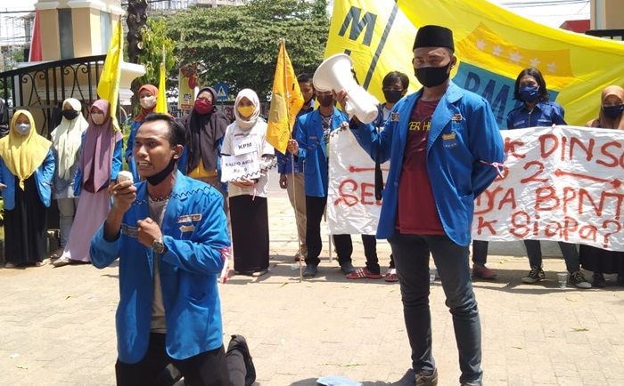 ​Penyaluran BPNT Masih Bermasalah, PMII Tuban Kembali Geruduk Dinsos P3A