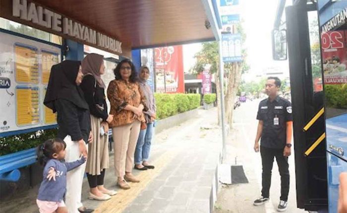 Di Penilaian WTN 2024, Pj Wali Kota Kediri Paparkan Sektor Transportasi Di Penilaian WTN 2024, Pj Wali Kota Kediri Paparkan Sektor Transportasi