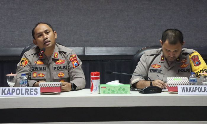 Kapolres Ngawi Ikuti Wasrik oleh Itwasda Polda Jatim Via Virtual Kapolres Ngawi Ikuti Wasrik oleh Itwasda Polda Jatim Via Virtual