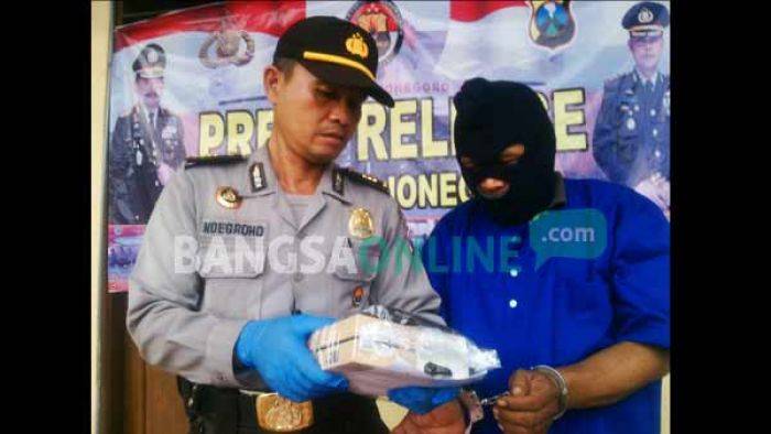 Polres Bojonegoro Bekuk Spesialis Pencuri Barang Elektronik