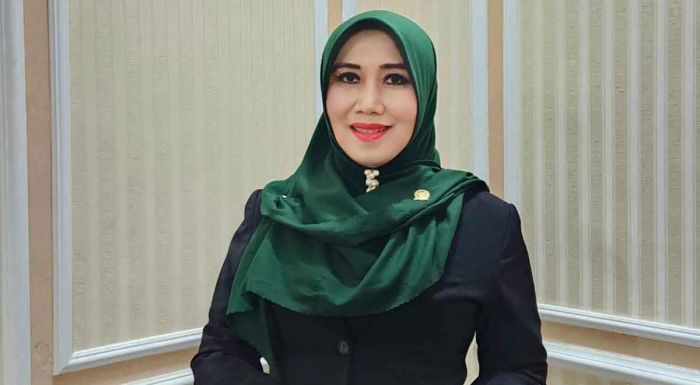 Cerita Delay Pesawat: Ning Lia Sebut Pelayanan Ramah Jadi Penawar Kekecewaan Cerita Delay Pesawat: Ning Lia Sebut Pelayanan Ramah Jadi Penawar Kekecewaan