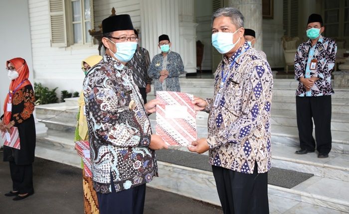 Selama 4 Tahun, Rp 22,7 Miliar Dana Hibah Pemkab Tuban Dikucurkan untuk Sektor Agama Selama 4 Tahun, Rp 22,7 Miliar Dana Hibah Pemkab Tuban Dikucurkan untuk Sektor Agama