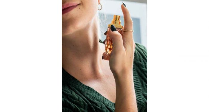 Mau Wangi Awet? Semprot Parfum di 5 Titik ini Mau Wangi Awet? Semprot Parfum di 5 Titik ini