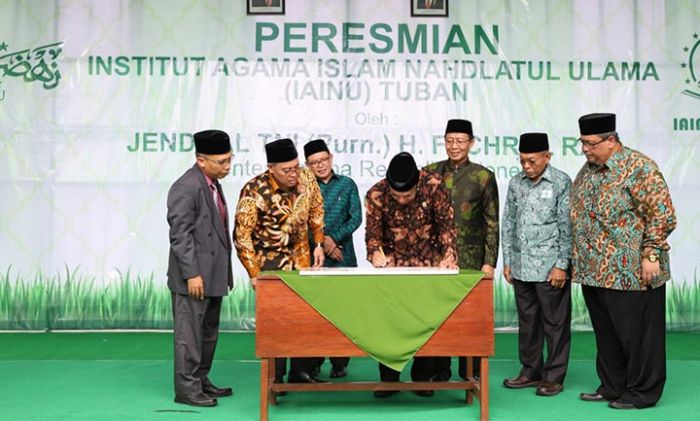 Menag RI Jadi Saksi Peralihan Stitma Tuban Menuju IAINU Menag RI Jadi Saksi Peralihan Stitma Tuban Menuju IAINU