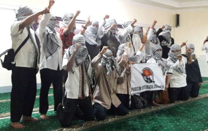 Anggap Ancam Kedaulatan Negara, FSI akan Sweeping WNA Ilegal, Terutama WN China Anggap Ancam Kedaulatan Negara, FSI akan Sweeping WNA Ilegal, Terutama WN China