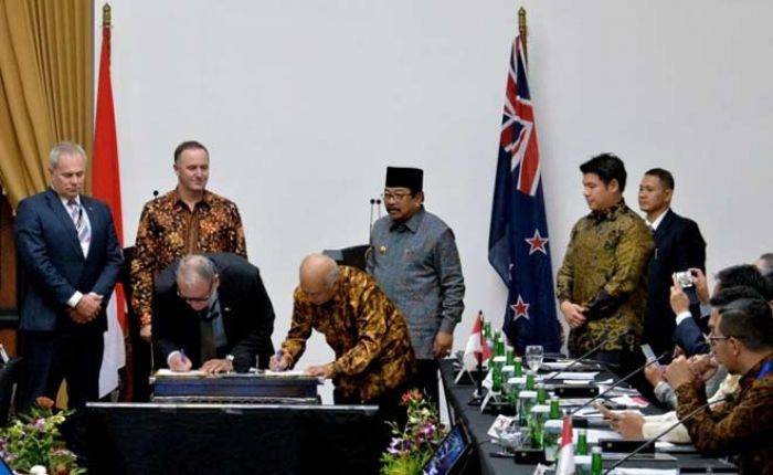Sambut PM Selandia Baru, Pakde Karwo Tawarkan TTI Sambut PM Selandia Baru, Pakde Karwo Tawarkan TTI