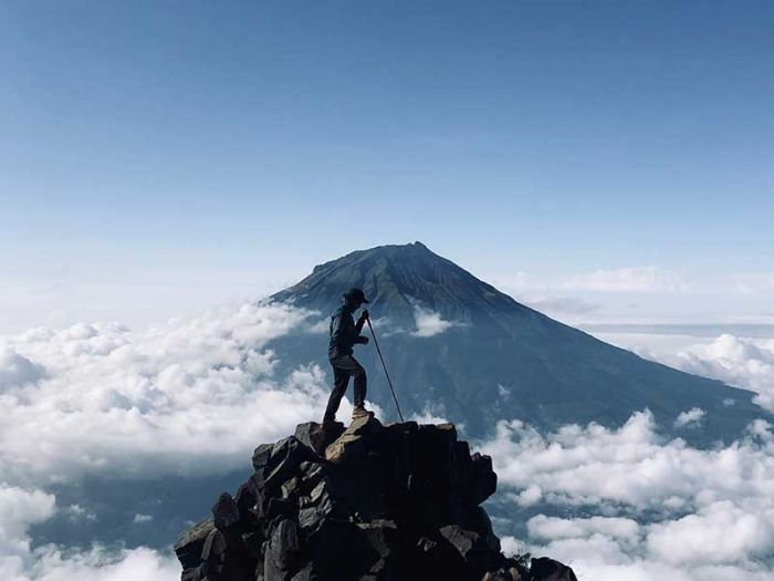 Rawan Bencana, Bolehkah Mendaki Gunung di Musim Hujan? Rawan Bencana, Bolehkah Mendaki Gunung di Musim Hujan?