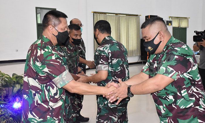 Brigjen TNI Widjanarko Gelar Halal Bihalal Bersama Prajurit dan PNS Korem 084/BJ