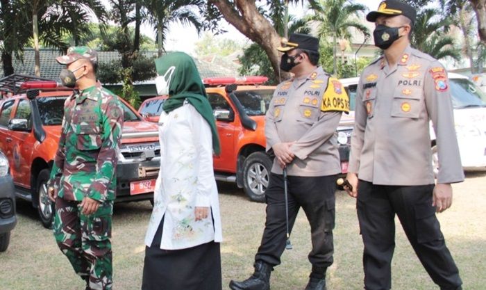 Rawan Penularan, TNI Bersama Satgas Covid-19 Kota Kediri Jemput Pasien Isoman