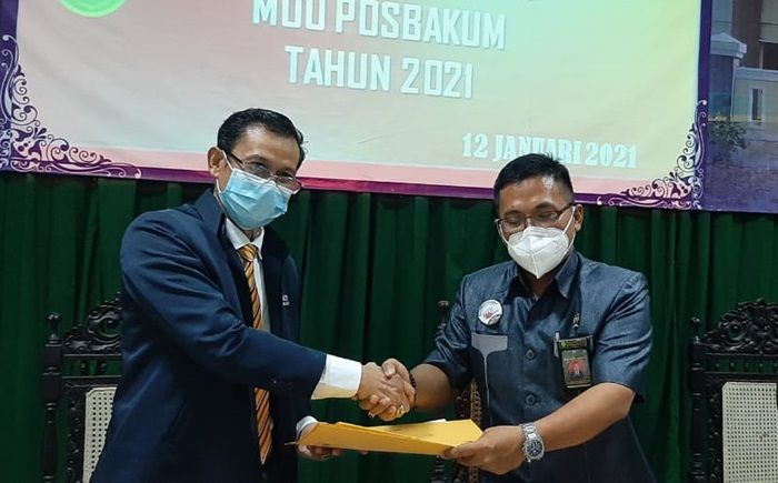 Direktur LBH FT dan Ketua PA Gresik Teken MoU Layanan Hukum