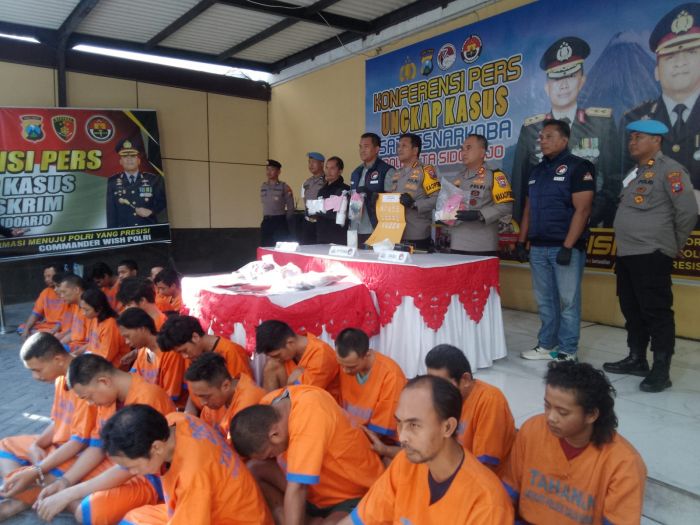 69 Pelaku Kasus Narkotika Diamankan Polres Sidoarjo dari Operasi Tumpas Narkoba Semeru 2024 69 Pelaku Kasus Narkotika Diamankan Polres Sidoarjo dari Operasi Tumpas Narkoba Semeru 2024