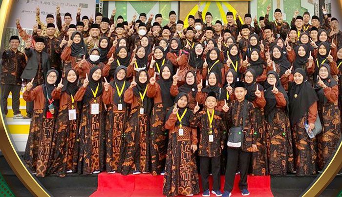 Akhiri Penantian 37 Tahun, Jawa Timur Boyong Gelar Juara Umum MTQ Nasional ke-29 Akhiri Penantian 37 Tahun, Jawa Timur Boyong Gelar Juara Umum MTQ Nasional ke-29