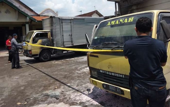 Soal Terbakarnya Dua Truk Box di Sidoarjo, Polisi Masih Tunggu Hasil Labfor