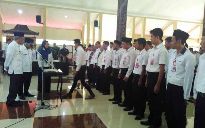 Wabup Minta PMI Cepat Beri Layanan Kemanusiaan Wabup Minta PMI Cepat Beri Layanan Kemanusiaan