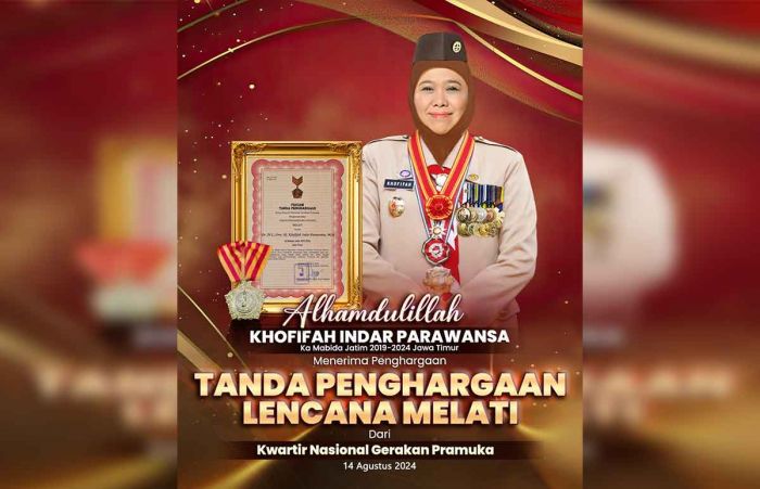 Khofifah Terima Tanda Penghargaan Lencana Melati di Peringatan Hari Pramuka ke-63 Khofifah Terima Tanda Penghargaan Lencana Melati di Peringatan Hari Pramuka ke-63