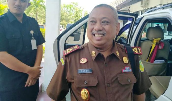 Mangkir Lagi Keempat Kalinya, Kajari Perintahkan Tim Gabungan Cari Keberadaan Sekda Gresik Mangkir Lagi Keempat Kalinya, Kajari Perintahkan Tim Gabungan Cari Keberadaan Sekda Gresik