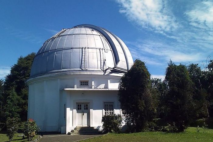 Observatorium Bosscha ITB Lakukan Pengamatan Hilal Penanda Bulan Ramadhan 1444 H Observatorium Bosscha ITB Lakukan Pengamatan Hilal Penanda Bulan Ramadhan 1444 H
