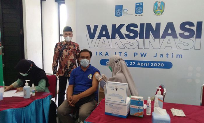 Dukung Program Pemerintah, IKA ITS Jatim Gelar Vaksinasi Covid-19