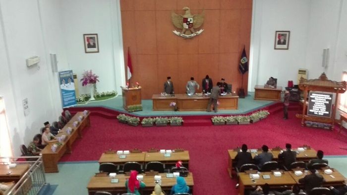 Kenaikan Gaji Honorer jadi Salah Satu Rekomendasi DPRD atas LKPJ Bupati TA 2017