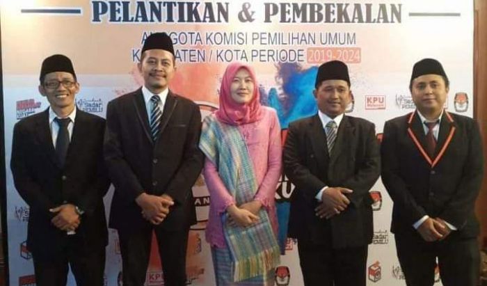 KPU Lamongan Siapkan Teknis Penetapan Kursi Dewan KPU Lamongan Siapkan Teknis Penetapan Kursi Dewan