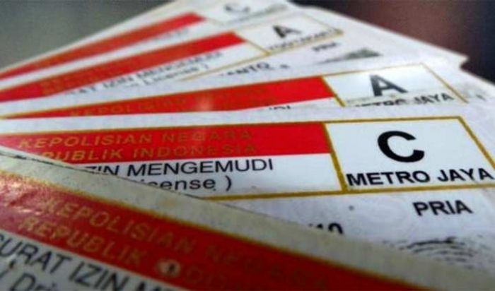 Kasatlantas: Biaya Pembuatan SIM di Jember Sesuai Aturan Kasatlantas: Biaya Pembuatan SIM di Jember Sesuai Aturan