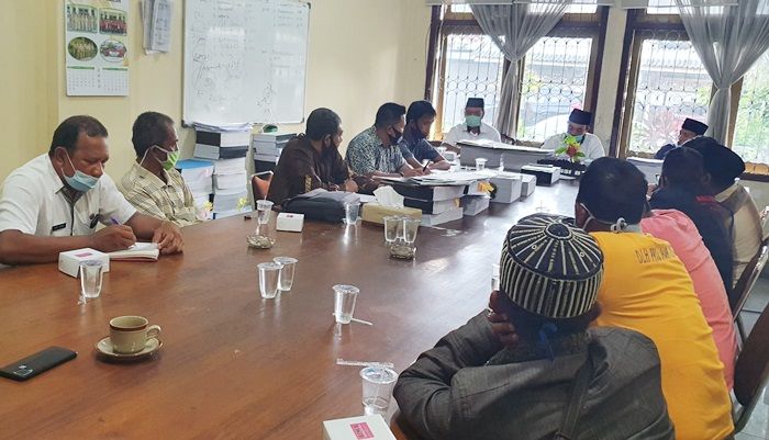 Soal Kapal Trawl Tak Kunjung Usai, Masyarakat Nelayan Bangkalan Audiensi ke Dewan Soal Kapal Trawl Tak Kunjung Usai, Masyarakat Nelayan Bangkalan Audiensi ke Dewan