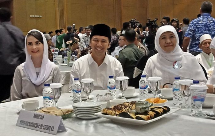 Dapat Nomor Urut 1, Khofifah-Emil Optimis Makin Menyatukan Dukungan Masyarakat Jawa Timur Dapat Nomor Urut 1, Khofifah-Emil Optimis Makin Menyatukan Dukungan Masyarakat Jawa Timur