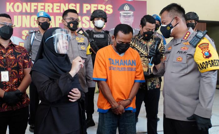 Korupsi APBDes Rp174 Juta, Mantan Kades Ngaban Dibekuk Polresta Sidoarjo Korupsi APBDes Rp174 Juta, Mantan Kades Ngaban Dibekuk Polresta Sidoarjo