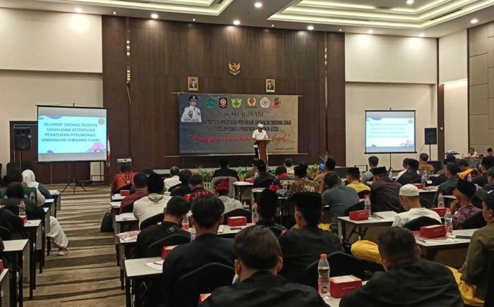 Satpol PP Pamekasan Sosialisasikan Pengendalian Rokok Ilegal kepada 13 Perguruan Pencak Silat Satpol PP Pamekasan Sosialisasikan Pengendalian Rokok Ilegal kepada 13 Perguruan Pencak Silat