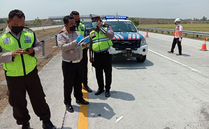 Tiga Kendaraan Terlibat Kecelakaan Beruntun di Tol Jombang, 3 Orang Luka-Luka