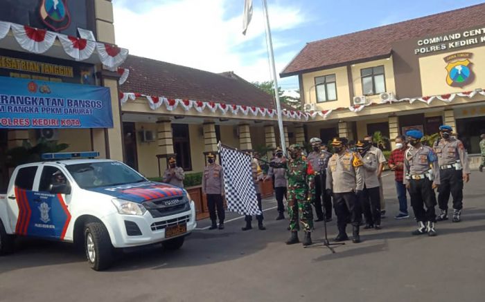 Kapolres Kediri Kota Berangkatkan 1.500 Paket Sembako, Dibagikan Kepada Warga Terdampak Pandemi