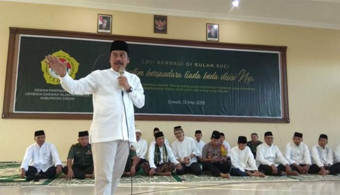 LDII Gresik Santuni 1.550 Dhuafa LDII Gresik Santuni 1.550 Dhuafa