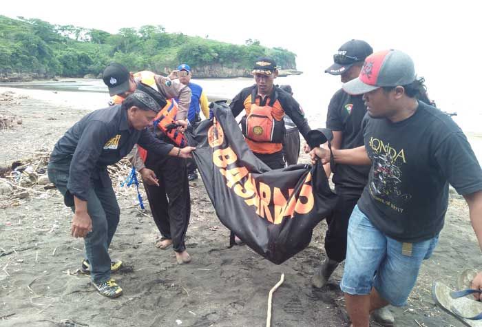 Terseret Ombak Pantai Serang, Pelajar Blitar Ditemukan Tak Bernyawa