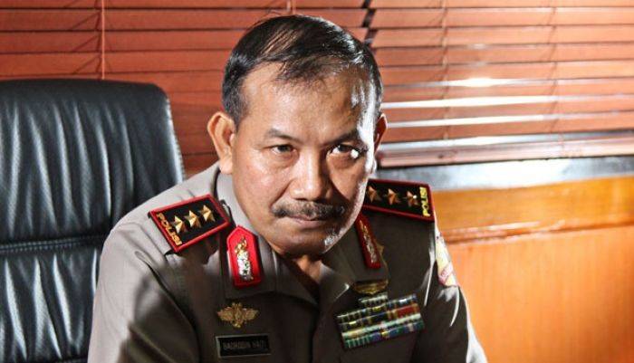 Komjen Budi Gunawan Punya Dua KTP, Badrodin Haiti Menduga Milik Saudara Kembarnya Komjen Budi Gunawan Punya Dua KTP, Badrodin Haiti Menduga Milik Saudara Kembarnya