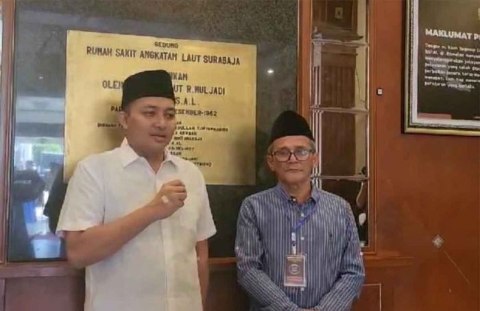 Pasangan Rusdi-Gus Shobih Jalani Pemeriksaan Kesehatan di RSAL dr Ramelan Pasangan Rusdi-Gus Shobih Jalani Pemeriksaan Kesehatan di RSAL dr Ramelan