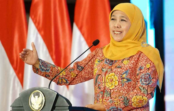 Kasus DBD di Jawa Timur Meroket, Khofifah Ajak Masyarakat Lakukan 3M Plus dan Vaksinasi Kasus DBD di Jawa Timur Meroket, Khofifah Ajak Masyarakat Lakukan 3M Plus dan Vaksinasi